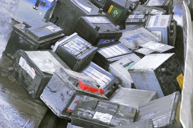 Cómo reciclar baterías y evitar la contaminación