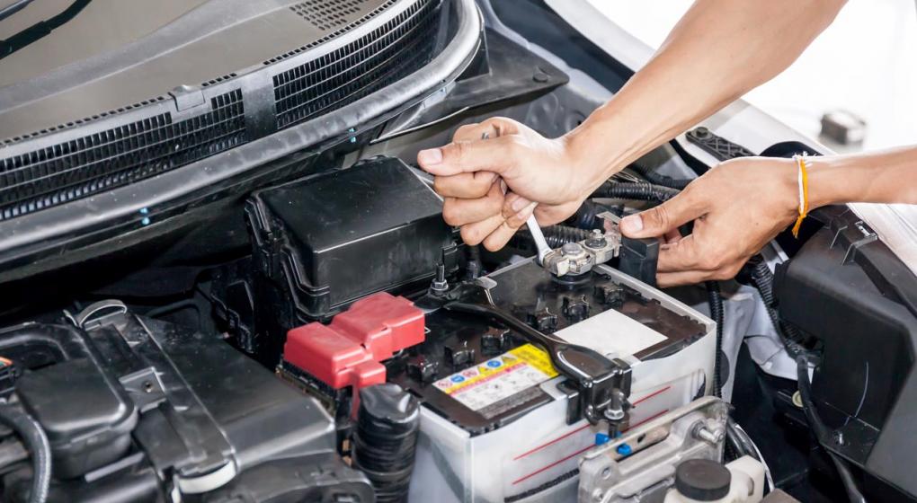 Errores comunes en el mantenimiento de baterías de autos