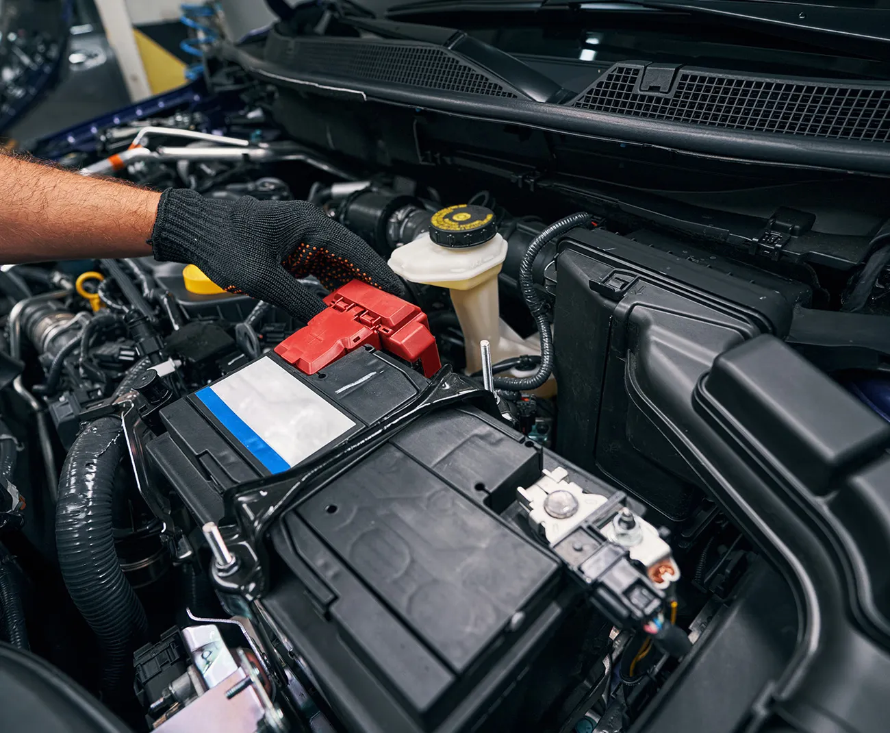 ¿Cuánto cuesta realmente una buena batería de auto?