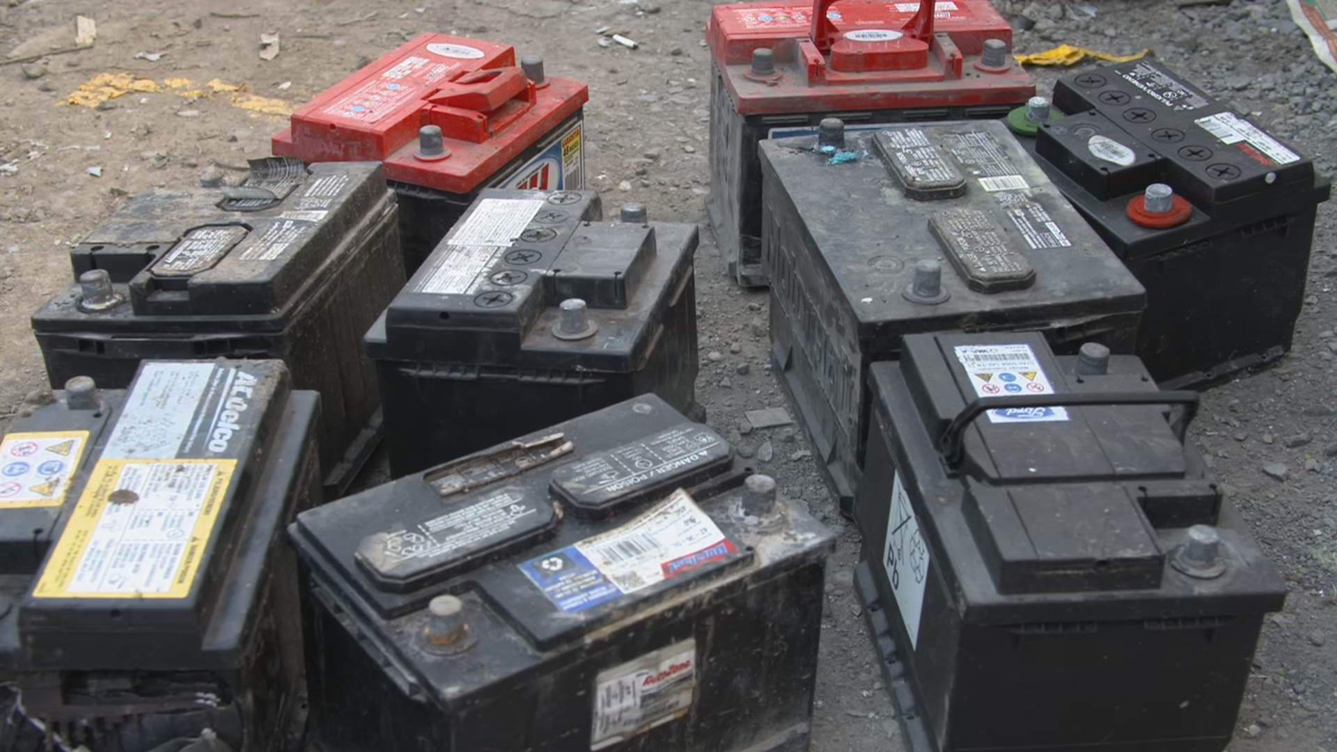 Opciones de reciclaje para baterías usadas de autos